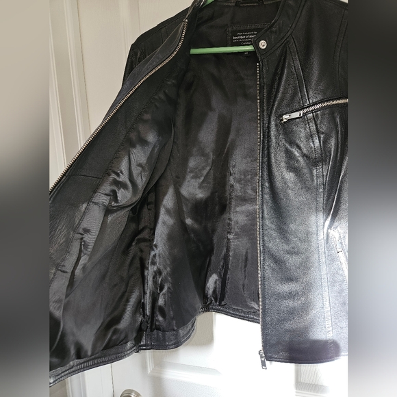 Ladies Leather Moto Jacket - Picture 4 of 5